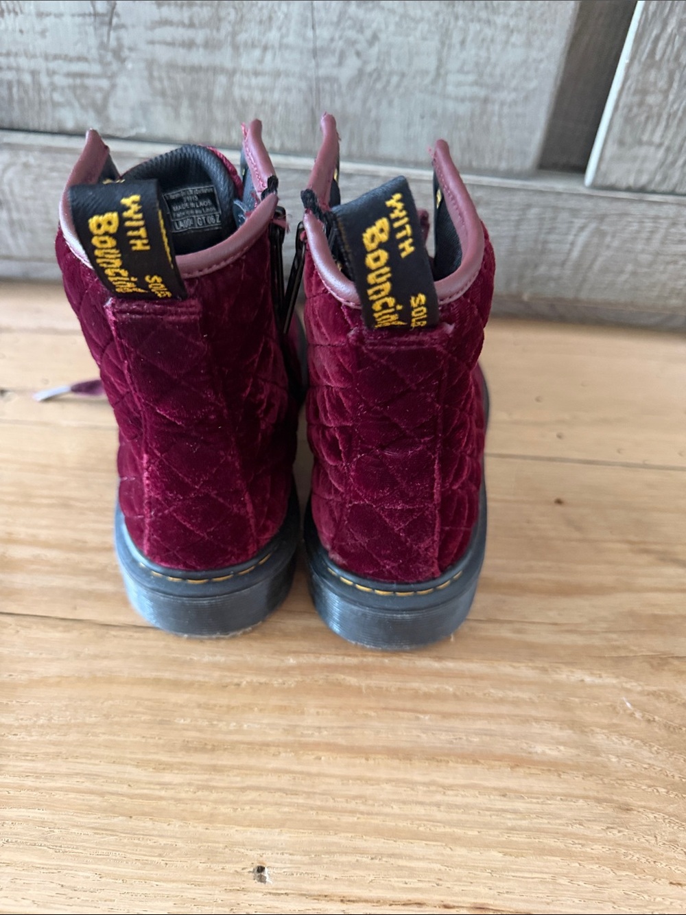 Dr. Martens kids Quilted Burgundy Velvet Lace-Up Boots - Picture 4 of 6